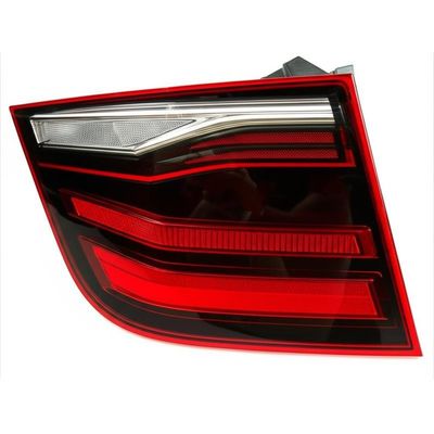 Xiaopeng P7I Lampu belakang kombinasi LED kanan Lampu belakang