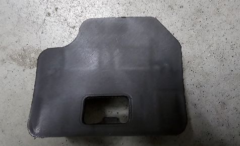 Tesla Model S 2021+ Braket Bumper Belakang RH 145x40x3mm Hitam